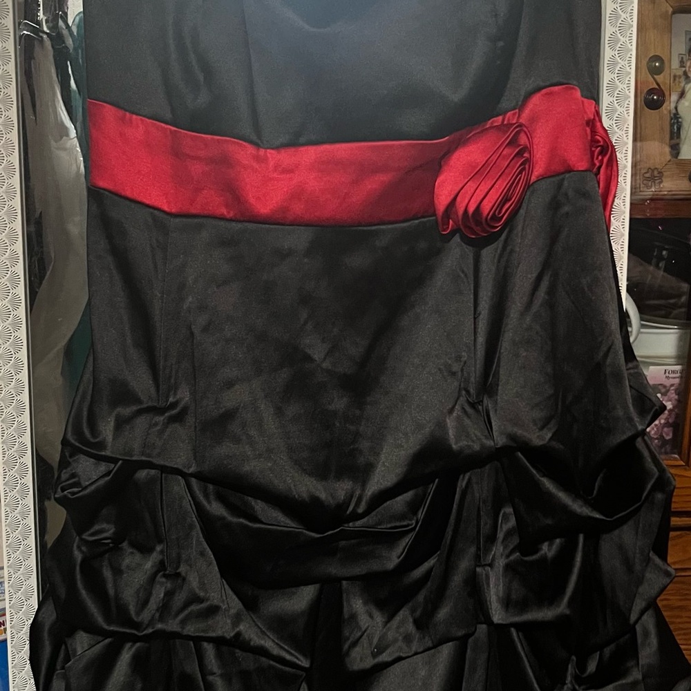 Elegant Black Dress with Red Accent